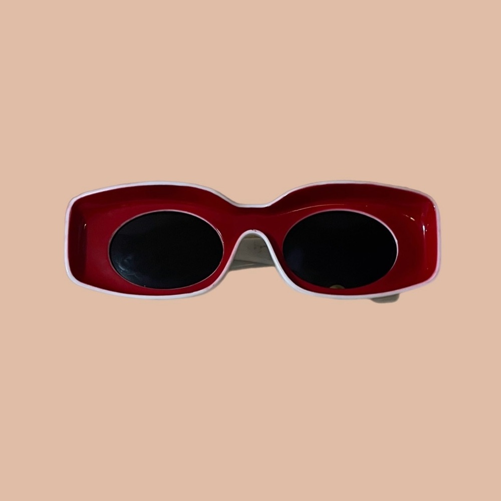 Stylish Oval Sunglasses